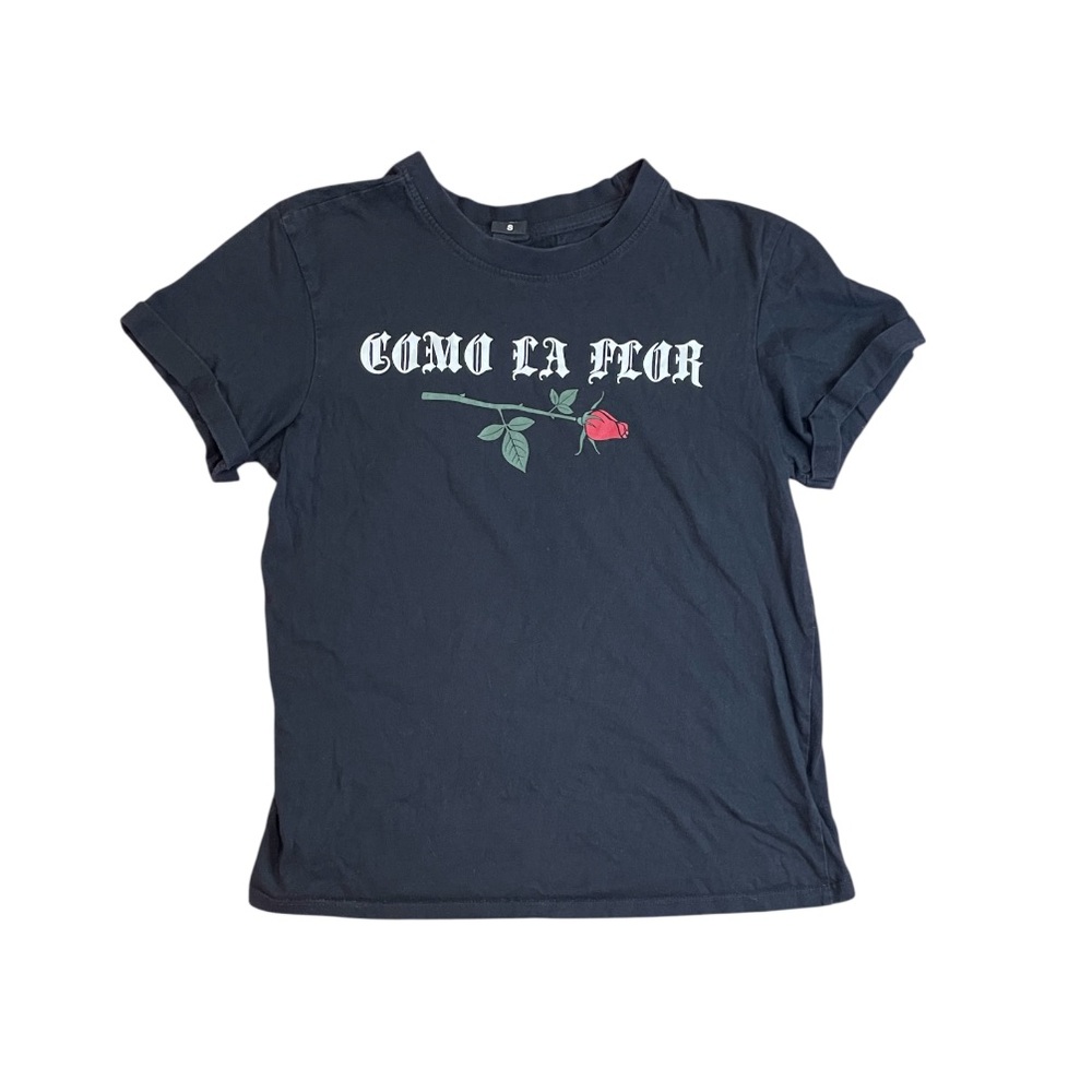Como La Flor Black T-Shirt
